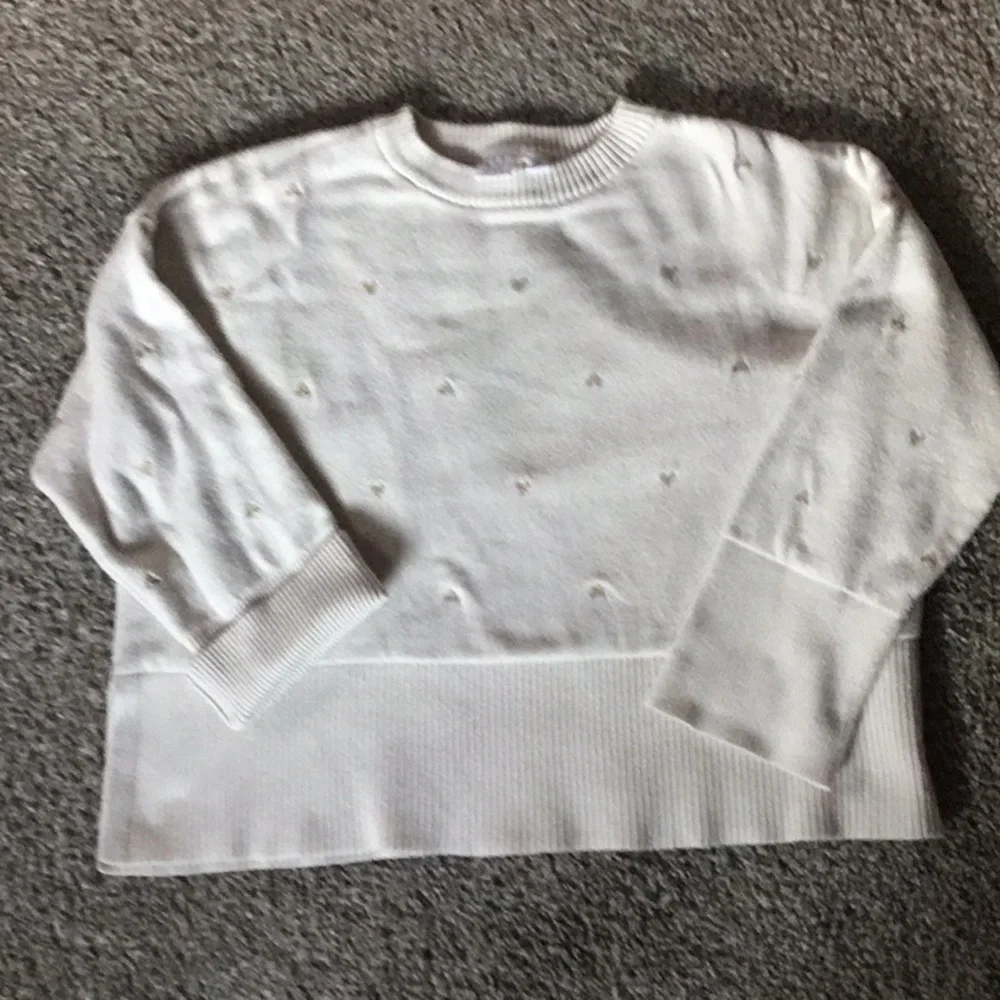 Gap Kids Cream Cropped Sweater with Metallic Hearts